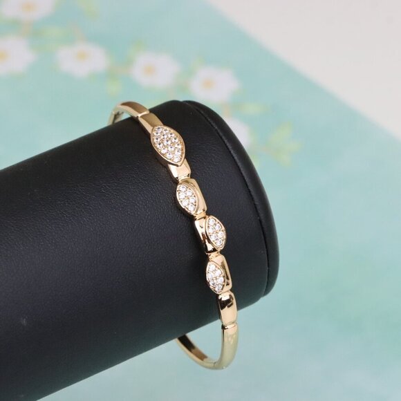 Rose Gold Plated Bangle with Leaf-Inspired Sparkling Design, XPBL0552 - Picture 8 of 12